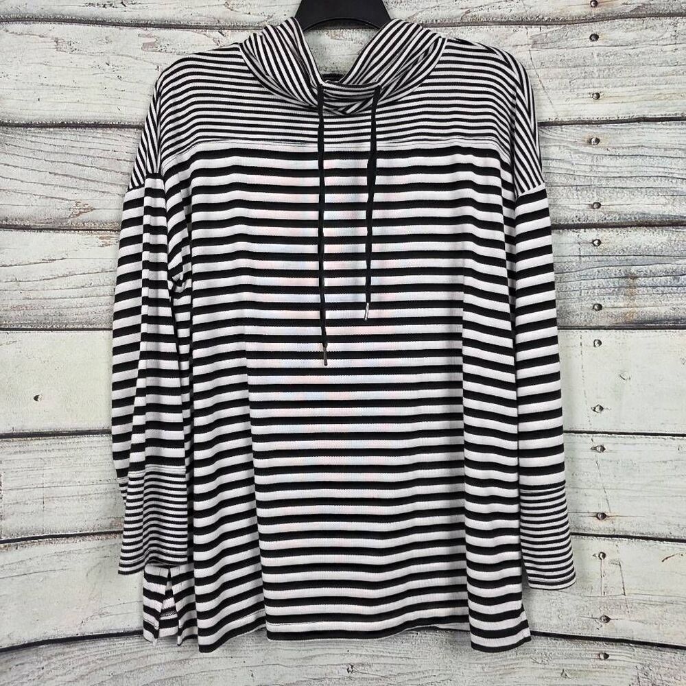 LNW + Well Striped Hooded Top Women’s XL Black White Stretch